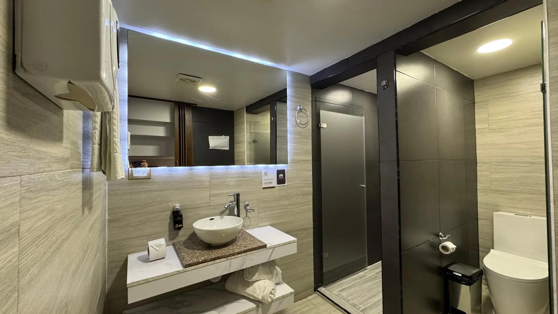 Hotel American Visa Normandia Μπογκοτά