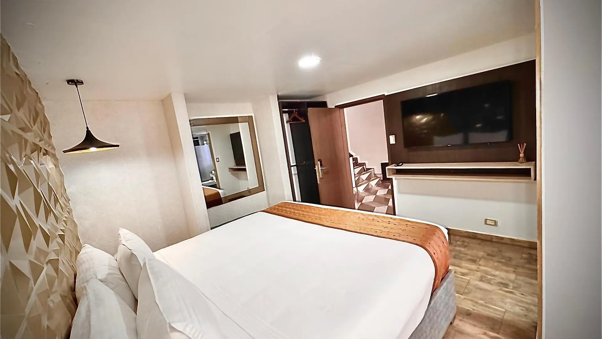 Hotel American Visa Normandia Μπογκοτά 0*,  Κολομβία